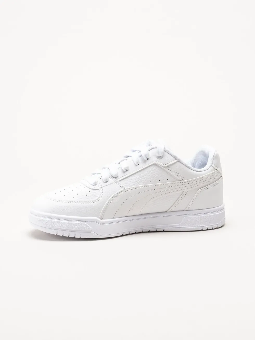 Puma - Caven III - Vita sneakers i skinnimitation