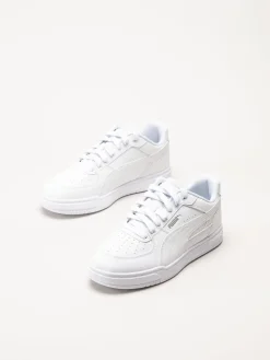 Puma - Caven III - Vita sneakers i skinnimitation