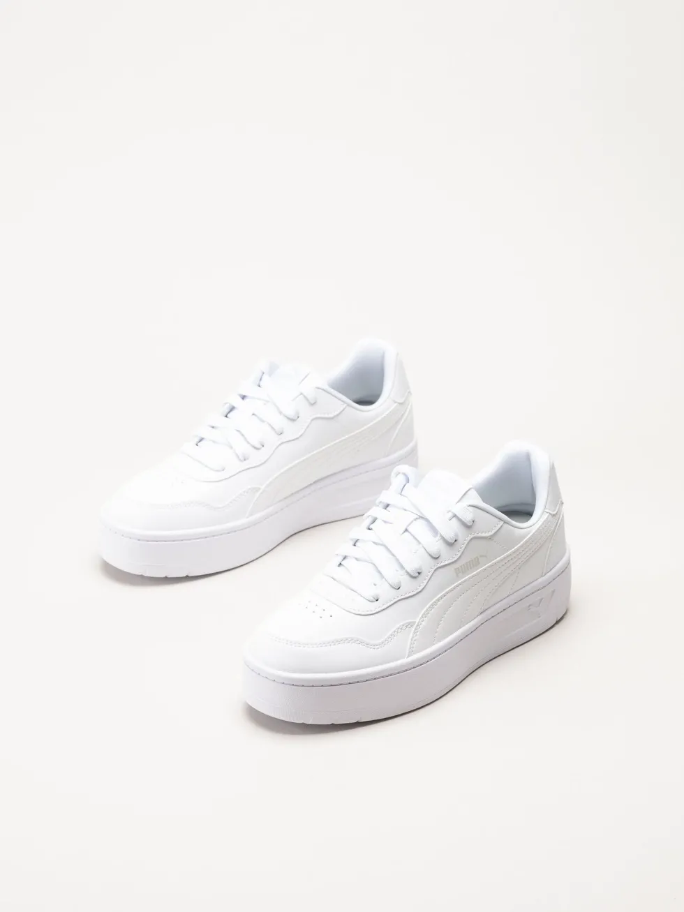 Puma - Court Lally Skye - Vita platåsneakers
