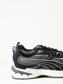 Puma - Milenio Tech 2000 - Svarta sneakers
