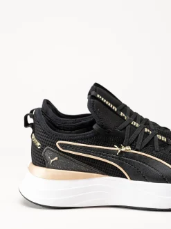 Puma - Softride Sabrina - Svarta sneakers