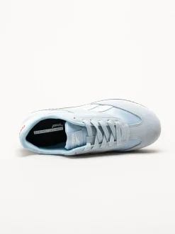 Reebok - World 70 - Ljusblå sneakers i nylon och mocka
