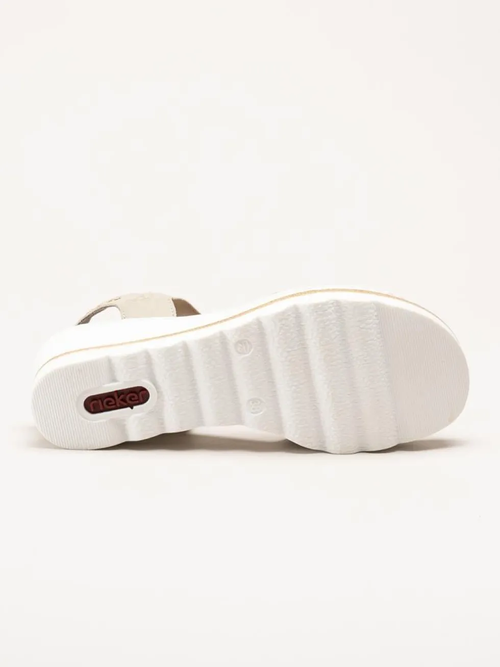 Rieker - Beige sandaletter med kilklack
