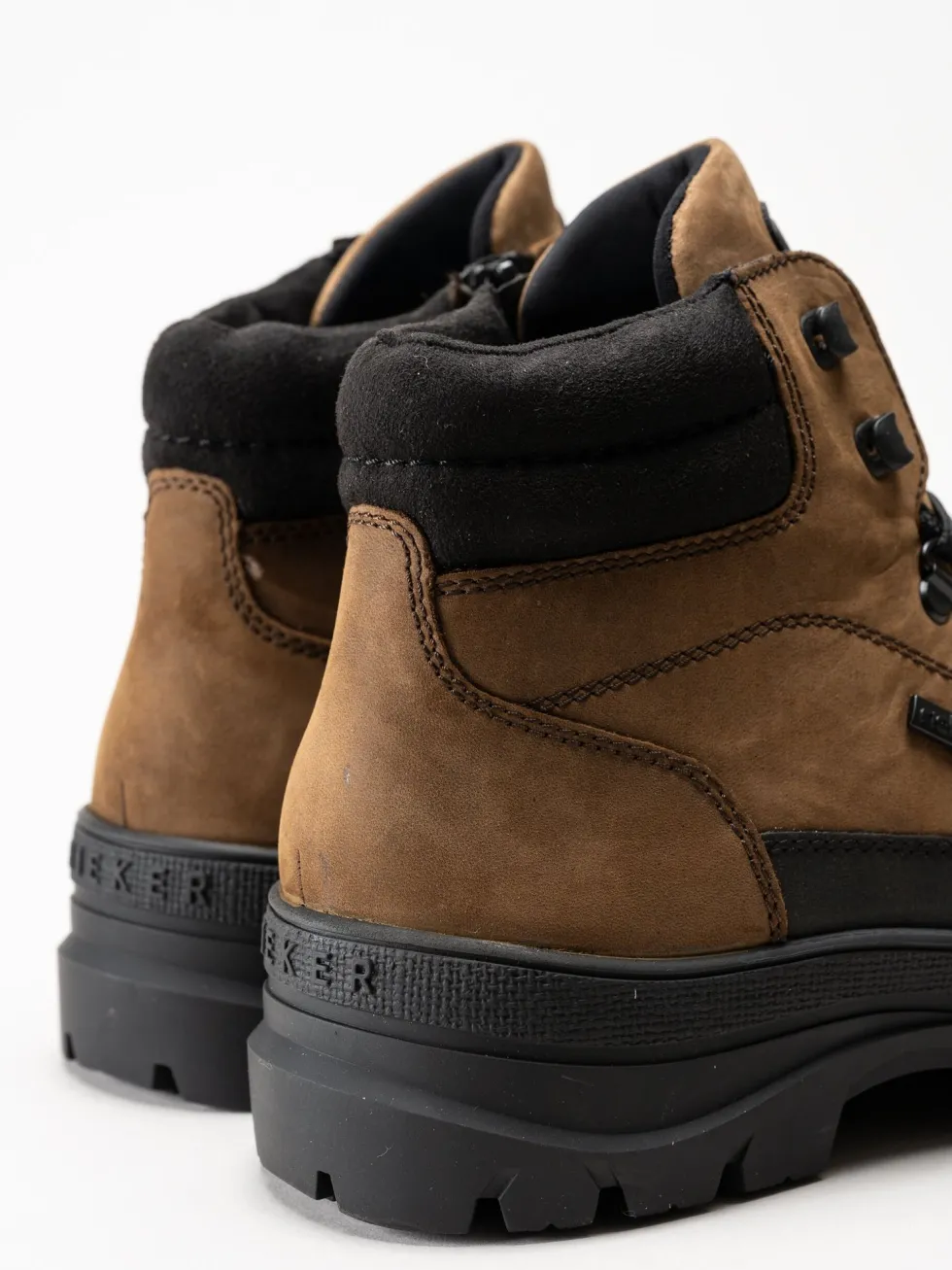 Rieker - Bruna broddkängor i oljad nubuck