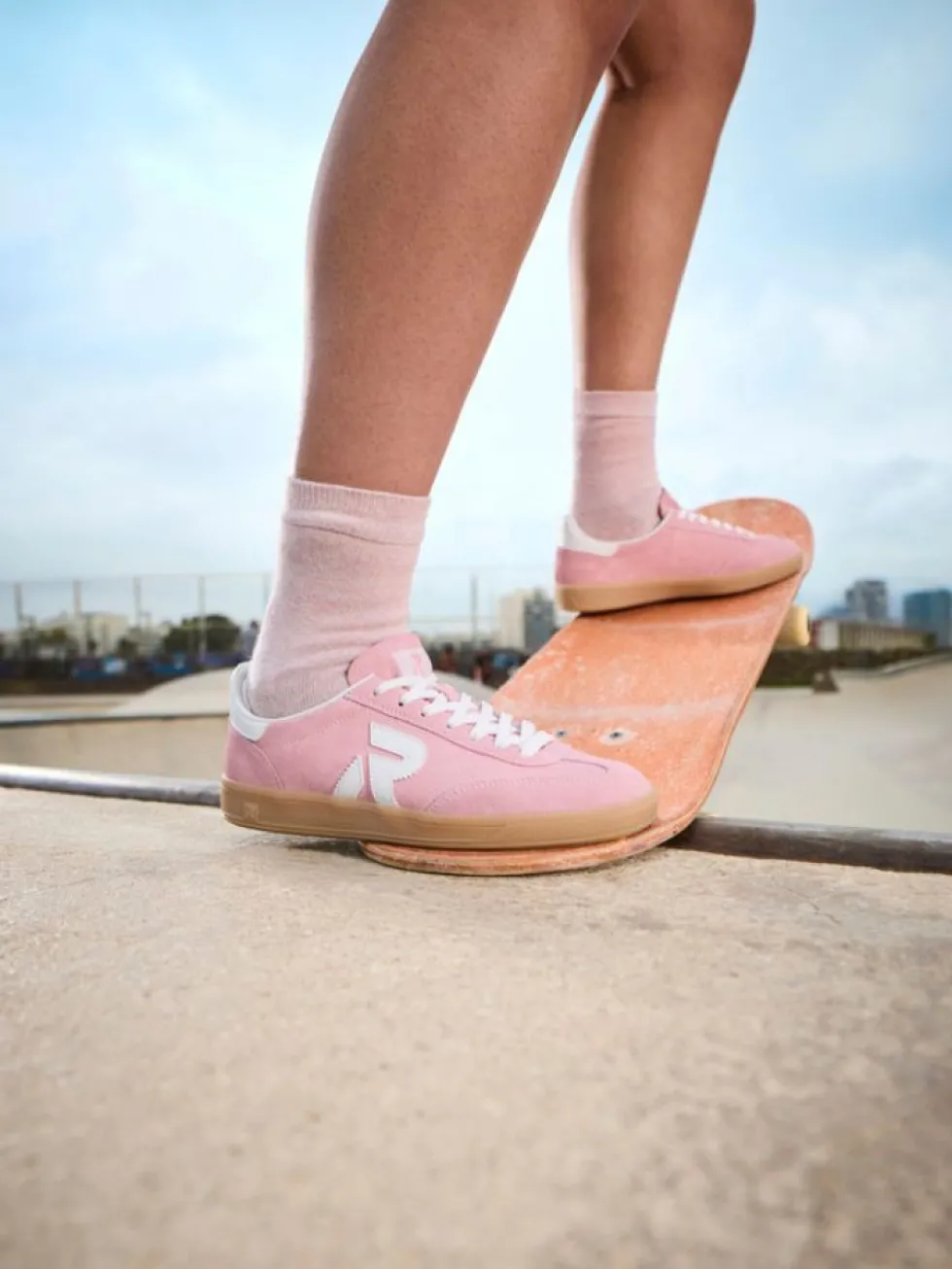 Rieker - Rosa sneakers i mocka