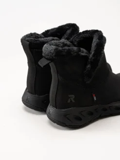 Rieker - Svarta varmfodrade boots