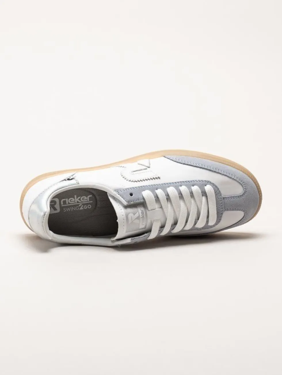 Rieker - Vita retro sneakers i skinn och mocka