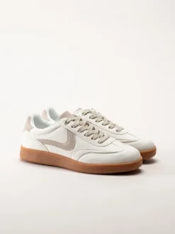 Rugged Gear - Vita retro sneakers i skinnimitation