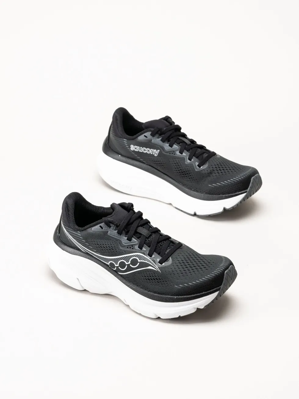 Saucony Original - Guide 19 - Svarta sneakers i textil