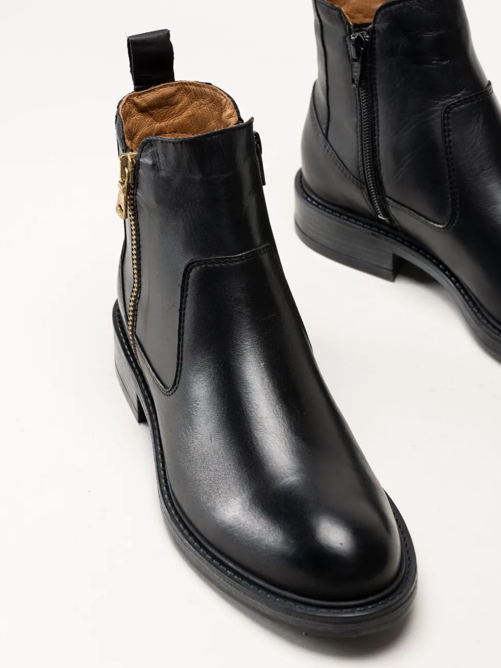 Shoedesign Copenhagen - Claudia - Svarta boots i skinn