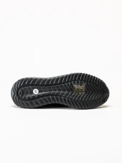 Soft Comfort - Turnpike - Svarta sneakers i stickad textil