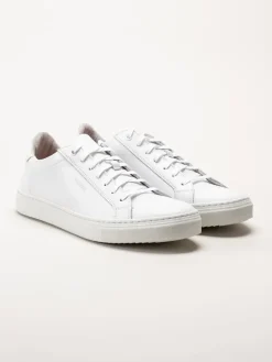 Strömberg - Arezzo - Vita sneakers i skinn
