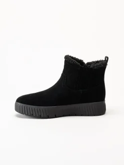 Tamaris Wide - Svarta step-in boots i mocka