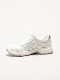 Tamaris Wide - Vita sneakers i skinn