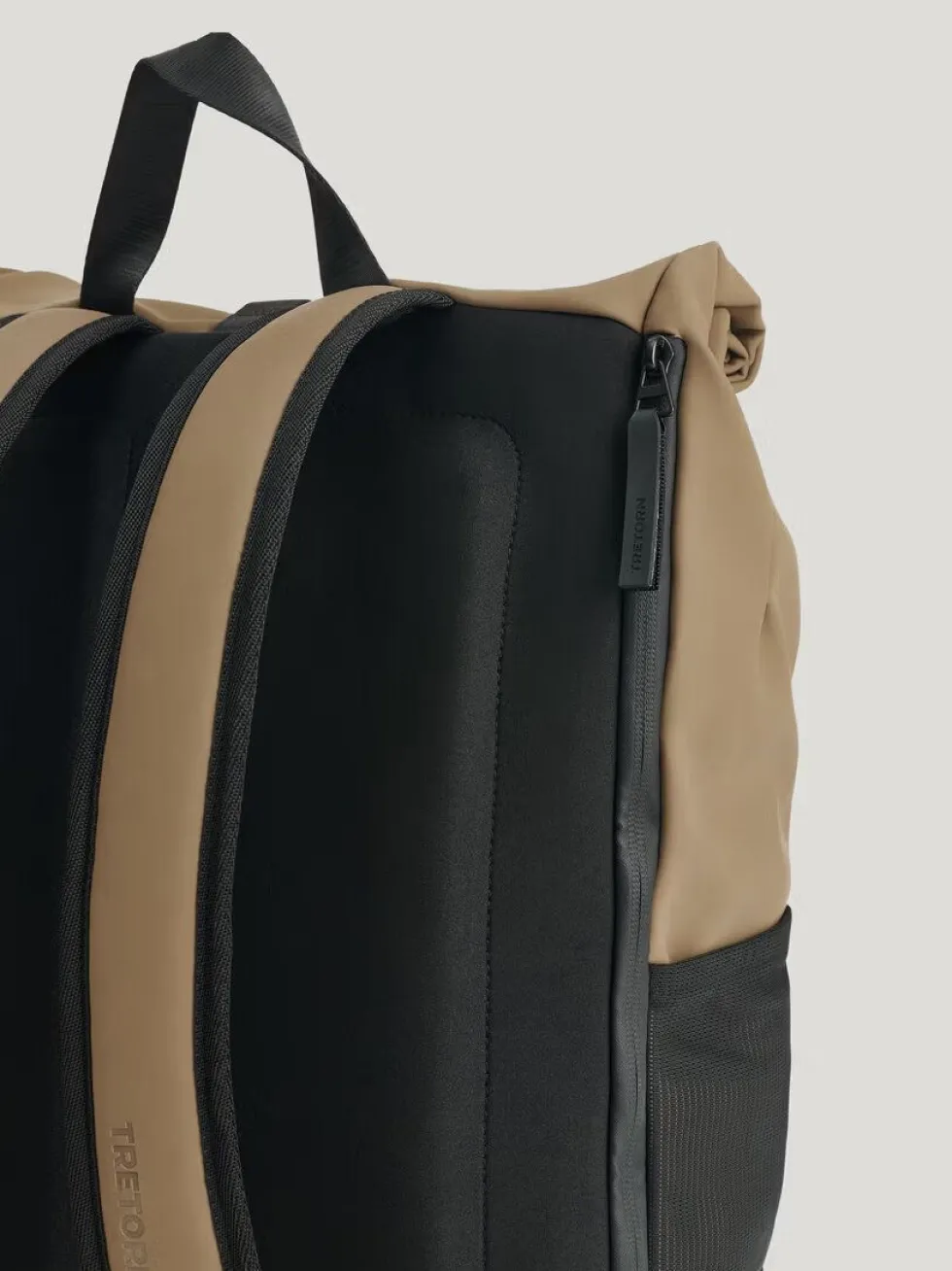 Tretorn - Wings Rolltop WP - Brun vattentålig ryggsäck i mjukt PU-material