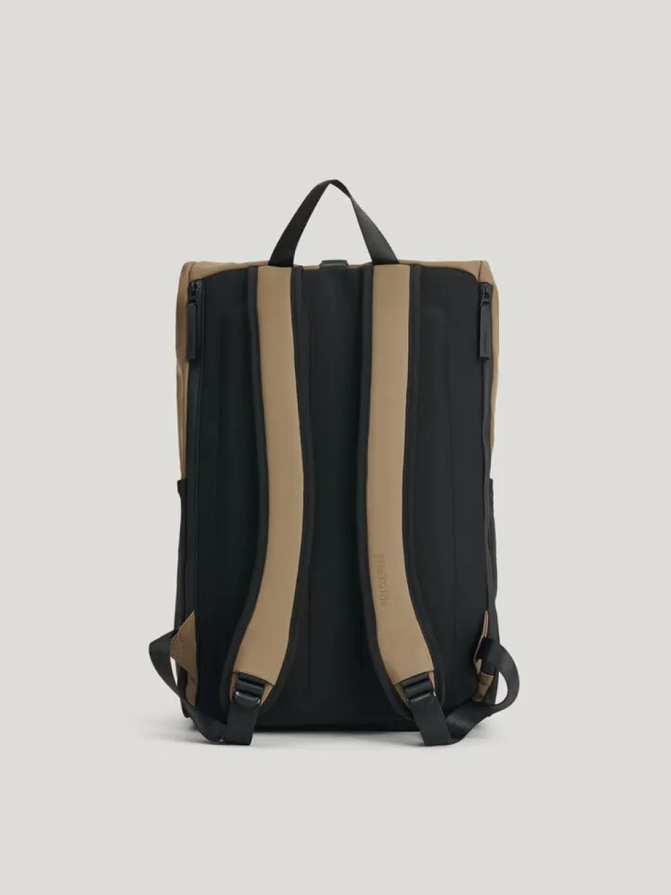 Tretorn - Wings Rolltop WP - Brun vattentålig ryggsäck i mjukt PU-material