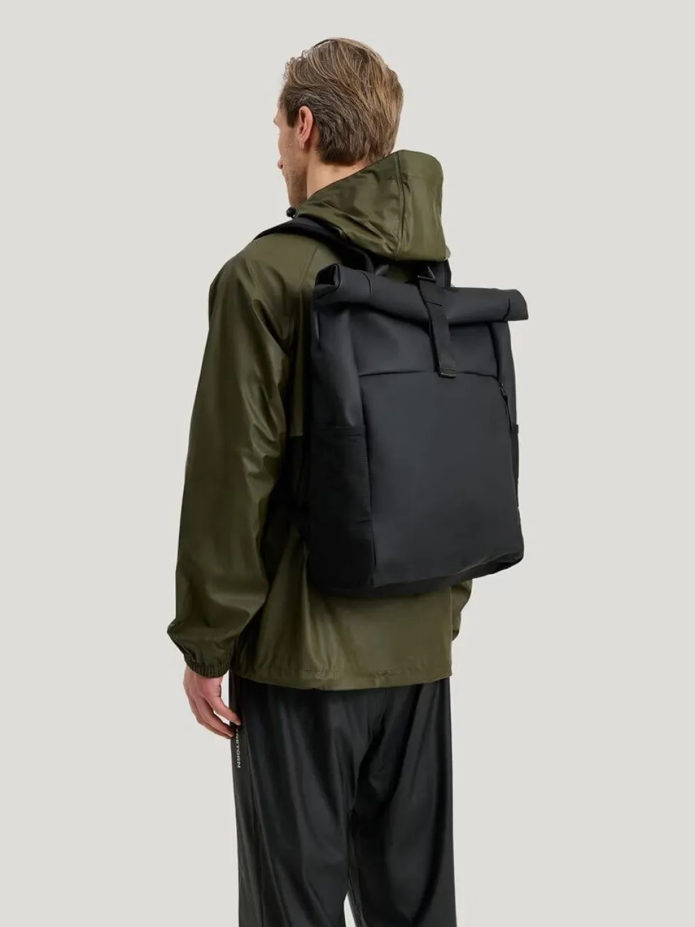 Tretorn - Wings Rolltop WP - Svart vattentålig ryggsäck i mjukt PU-material
