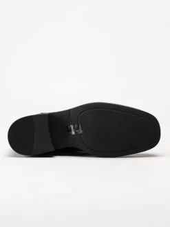 Vagabond - Andrew - Svarta chelsea boots i skinn