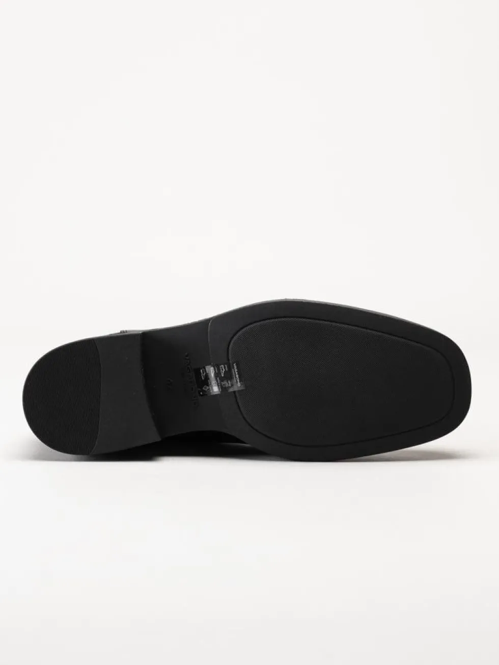 Vagabond - Andrew - Svarta chelsea boots i skinn