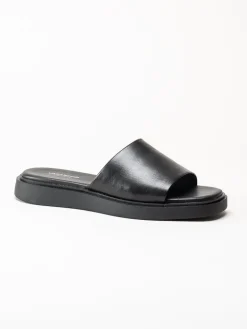 Vagabond - Connie - Svarta slip in tofflor i skinn