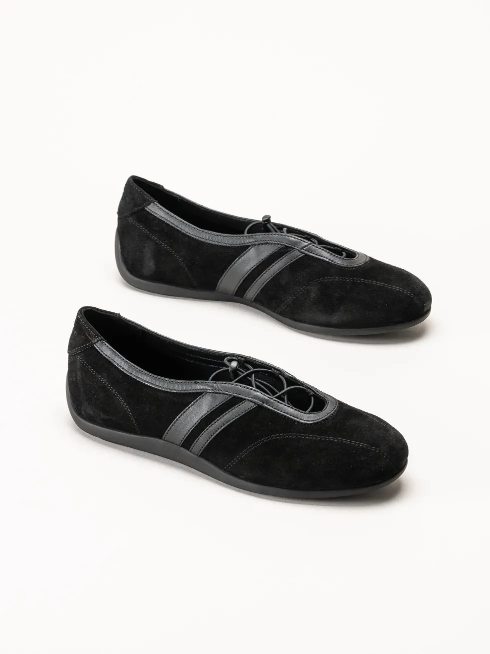 Vagabond - Hollie - Svarta sportiga ballerinaskor