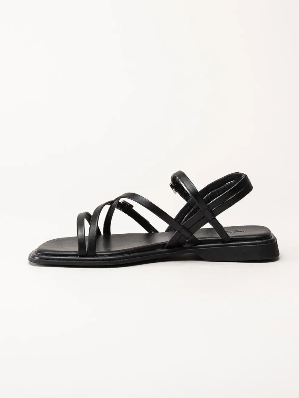 Vagabond - Izzy - Svarta sandaler i skinn